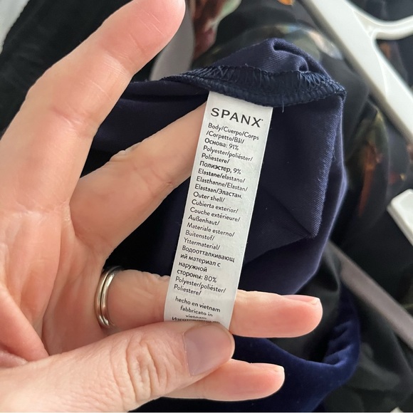 Spanx Leggings Women's Medium Magic High Rise Lapis Night Blue Velvet - Picture 8 of 10